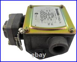 Barksdale P1H-K340SS-T Pressure Switch Stainless Steel, High Pressure, OEM, NE
