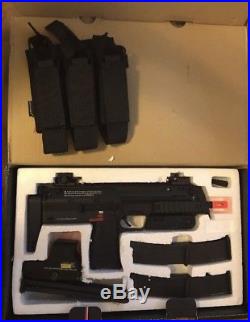 H&K MP7 GBB Airsoft Gun by KWA, eotech, 3 Mags, o-rings, and a Mag pouch