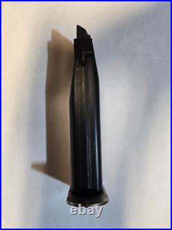 HK H&K P7M10 Magazine mag clip Heckler Koch. 40 S&W FACTORY Blued with Nickel base