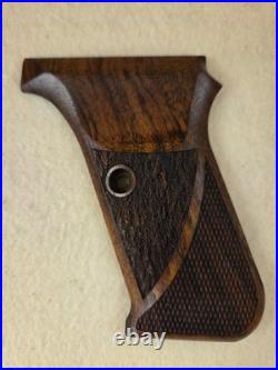 HK P7 PSP Walnut Chkrd/Txtd PistolGrips WithO LOGO FOR PROTRUDING MAG RELEASE U2