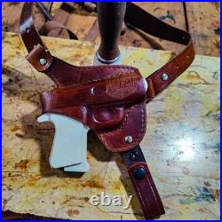 Leather Horizontal Shoulder Holster with Thumb Break for Heckler & Koch Models Leather Horizontal Shoulder Holster with Thumb Break for Heckler & Koch Models