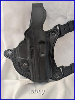 NEW Aker RH Model 107 FlatSider XR7 Shoulder Holster Heckler & Koch USP 9/USP 40