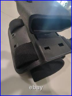 Safariland Heckler & Koch RIGHT HAND Holster 6004-291-121 NOS Ships Free RK