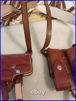 Shoulder holster for HK45 compact with 2 pouch magazines brown leather