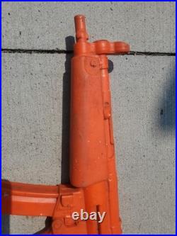 Training Weapon, non-firing replica of an H&K MP5